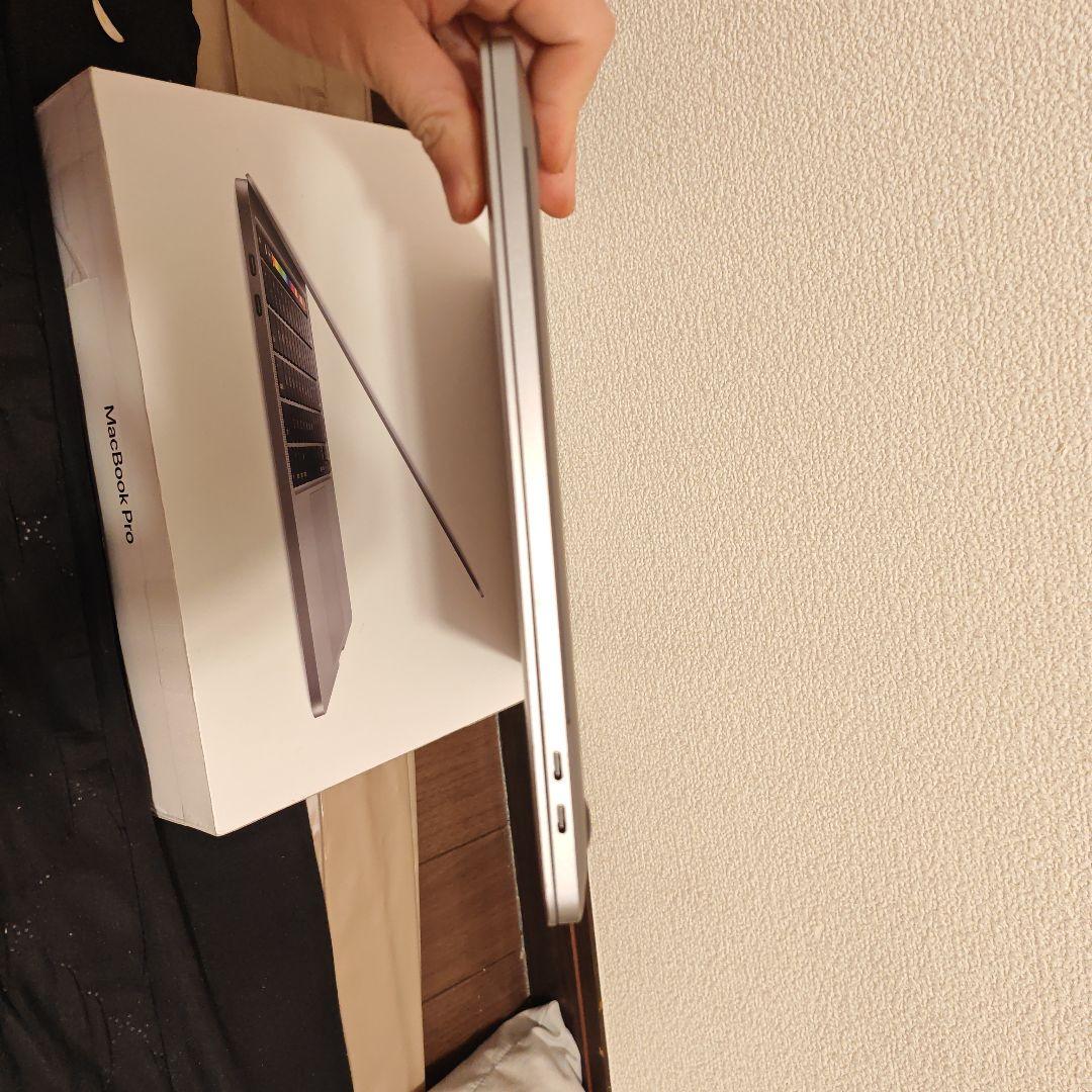 R*d様 MacBook Pro 16インチ (2019) 本体