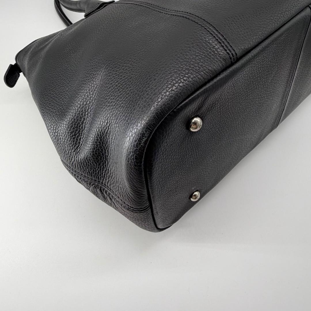 15720✨バーニーズニューヨーク トートバッグ 肩掛け ビジネス オールレザー