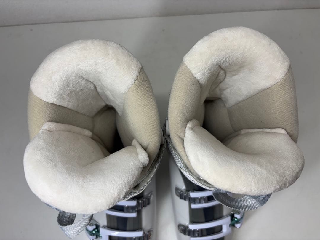 美品 Hart HART DIVA 女性用スキー用ブーツ ホワイト 25cm