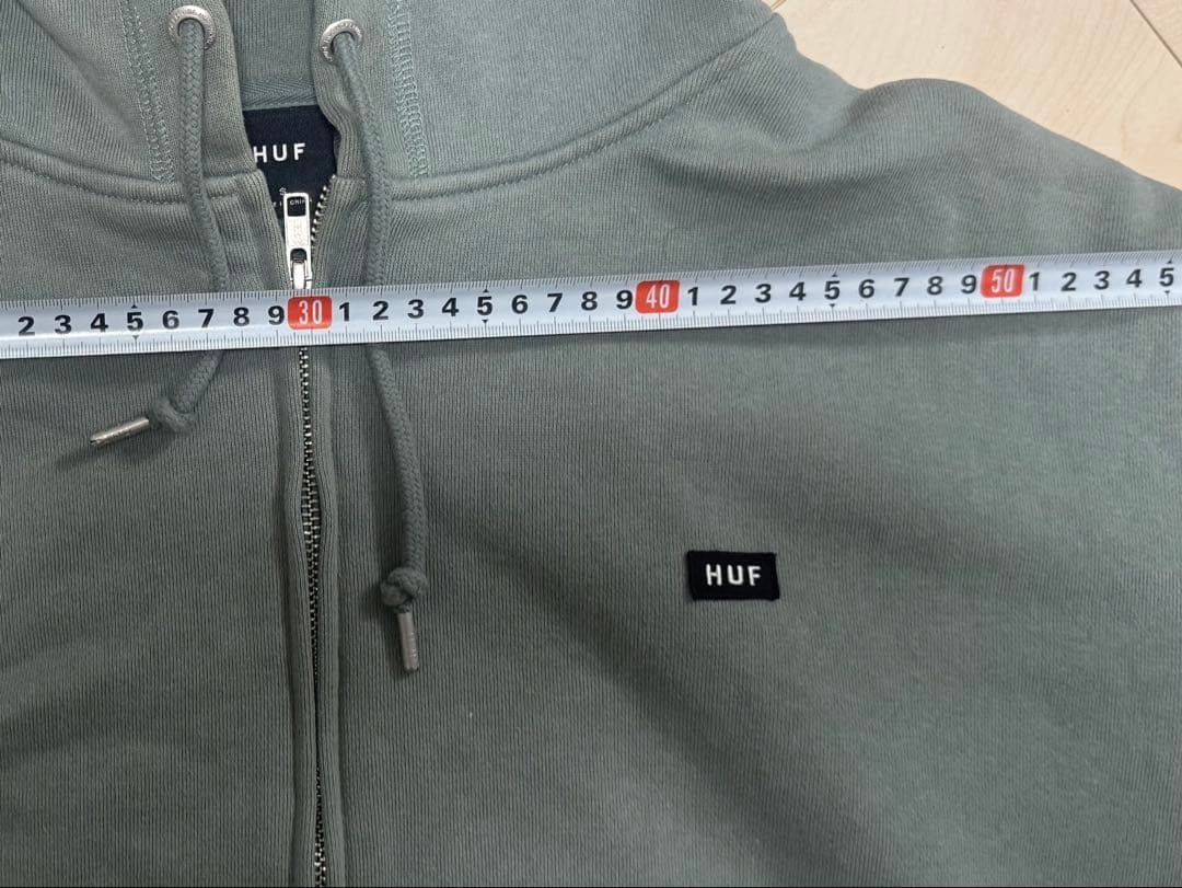 HUF グリーン フルジップパーカーSとスウェットパンツ Mのセットアップ
