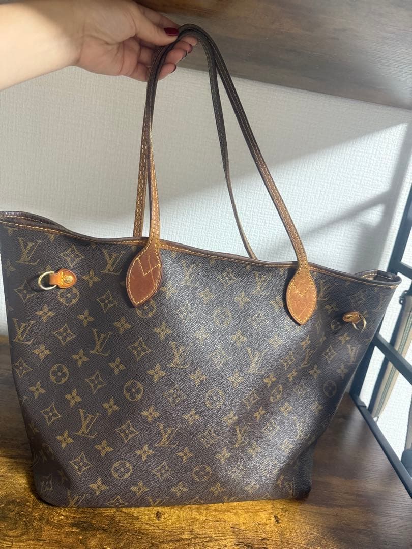 LOUIS VUITTON (ルイヴィトン)ハンドバッグ
