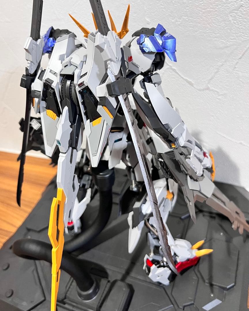 WOLF MODEL 1/100 「狼王」バルバトスルプスレクス 完成品