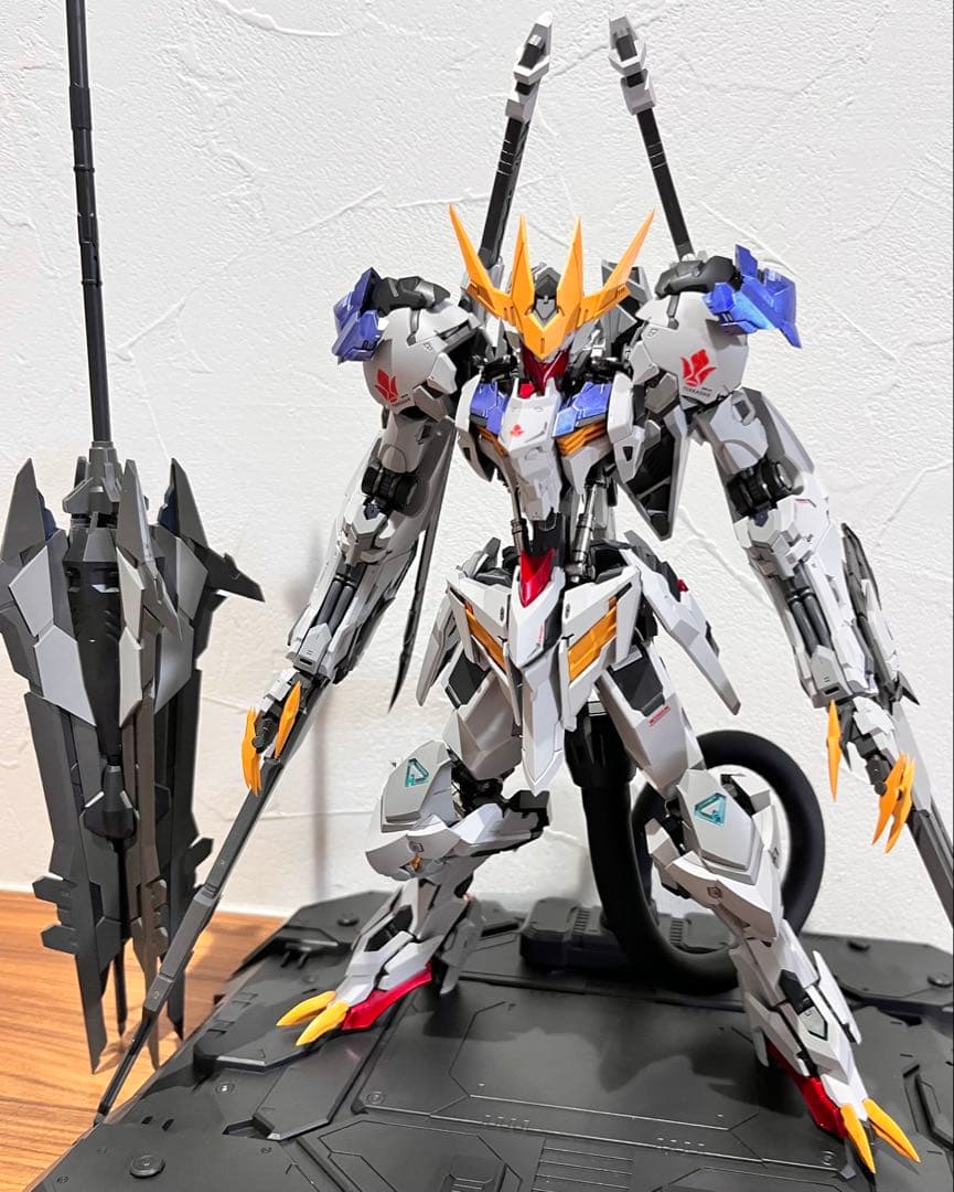 WOLF MODEL 1/100 「狼王」バルバトスルプスレクス 完成品