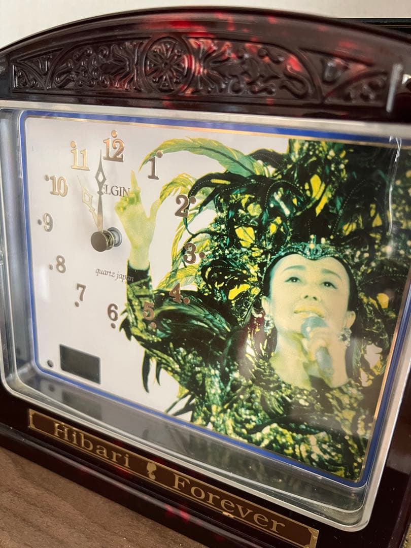 Hibari Forever アナログ時計（美空ひばり）