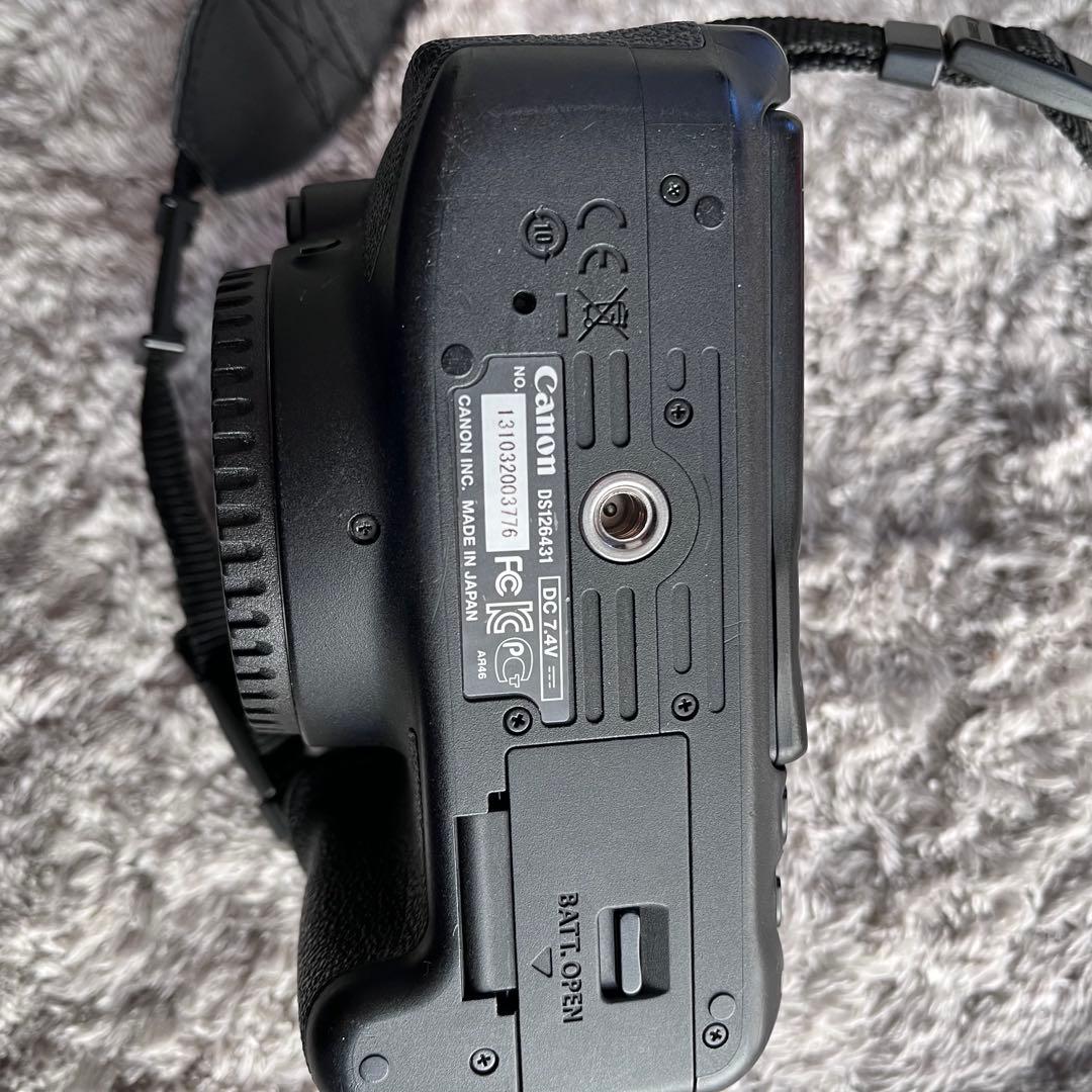 canon EOS kiss x71 レンズEF 28mm F1.8 USM