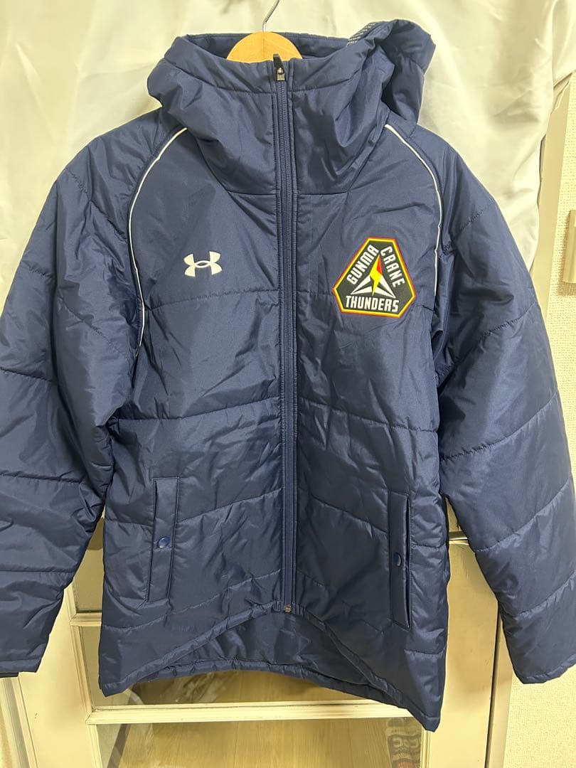 群馬クレインサンダーズ　中綿ジャケット　Lサイズ　ダウンジャケット