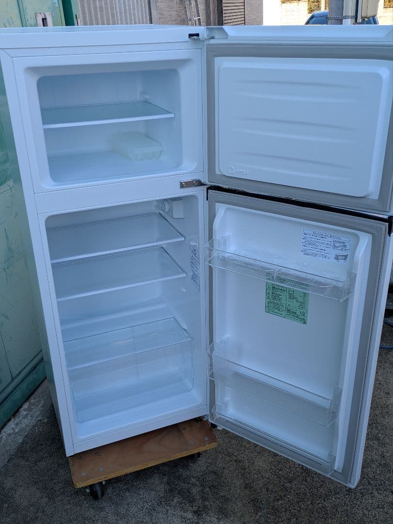 ［490］ 名古屋限定送料無料！ 冷蔵庫 ハイセンス 2021年製 120L