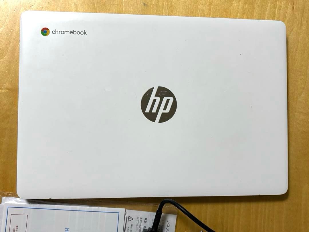 HP Chromebook 14a-nd0000AU　ホワイト　中古