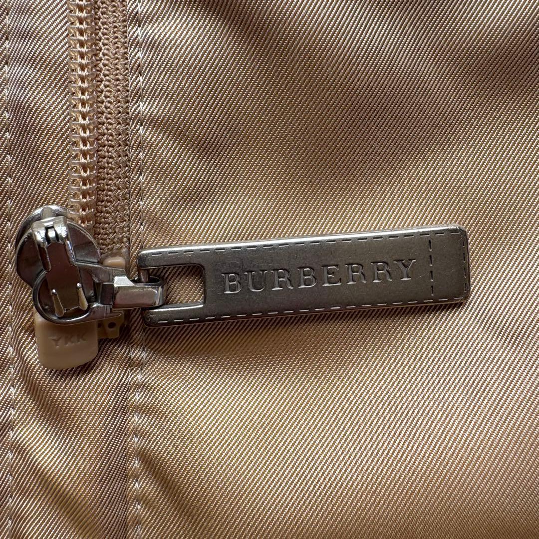 バーバリーロンドン ダウンジャケット ダウンコート ノバチェック Mサイズ