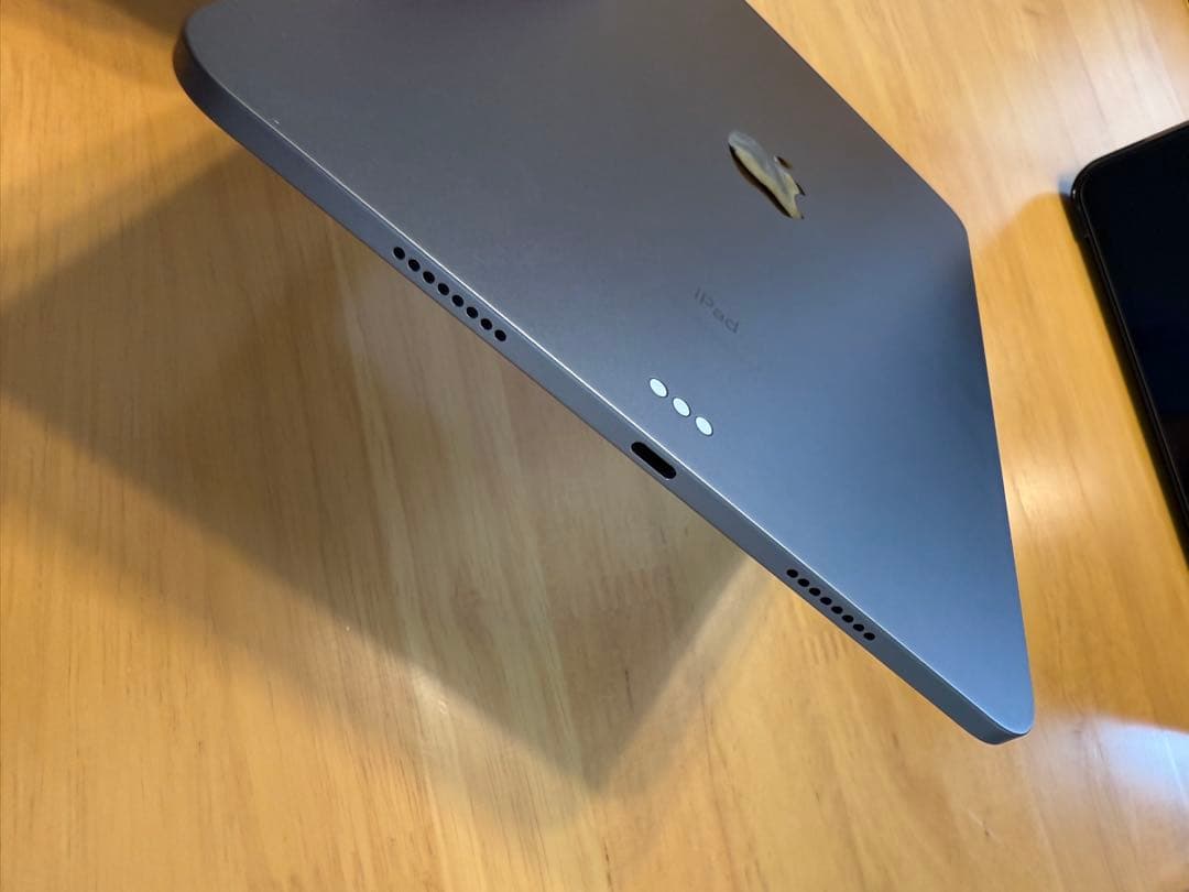 美品 iPad Pro 11インチ 第3世代 128GB Wi-Fi