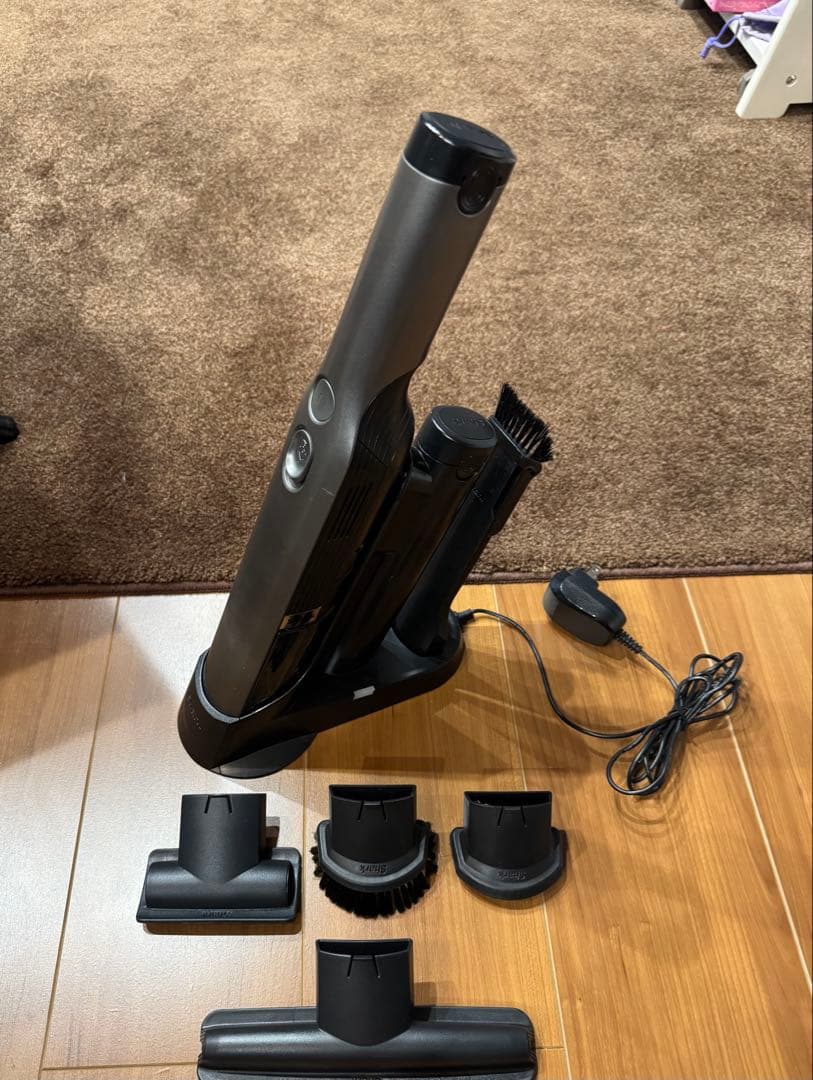 シャーク　ハンディクリーナー　WV251J