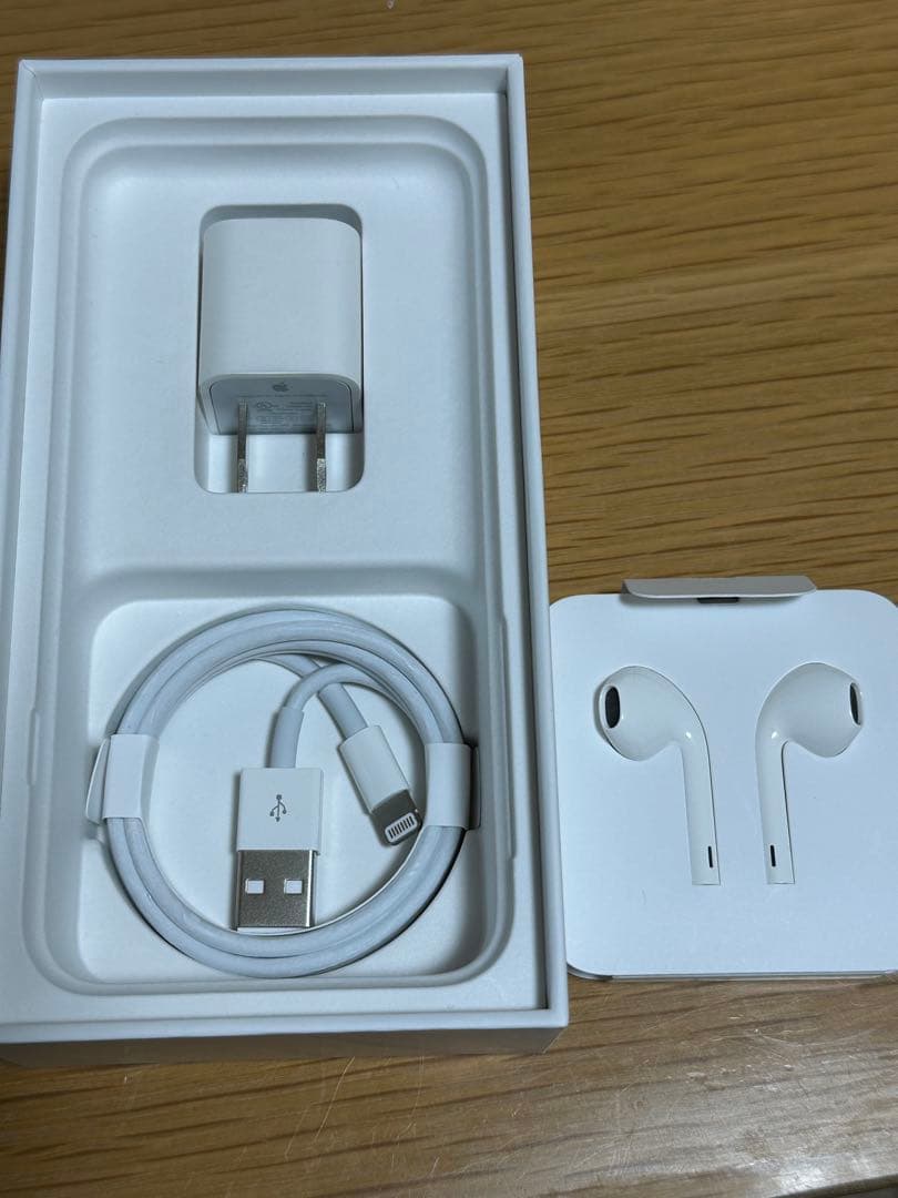 Apple iPhone SE (第2世代) レッド 箱付き SIMフリー