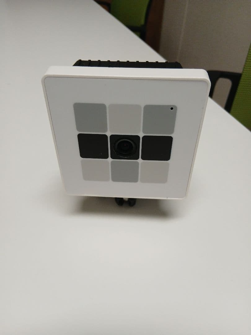 コンパクト防犯カメラ USBポート付き