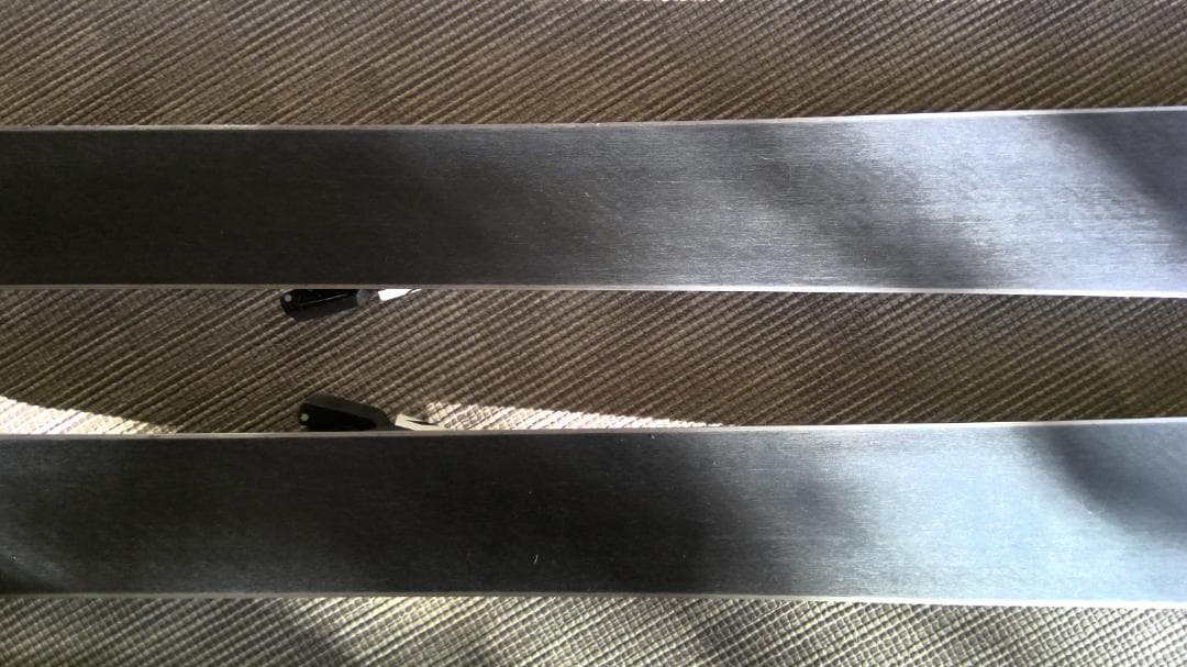 HEAD スキー板　iSPEEDとSWIX X-1スキー用ストックのセット