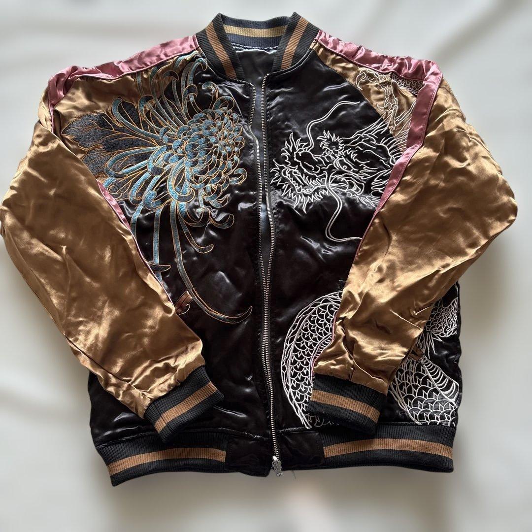 絡繰魂のスカジャン