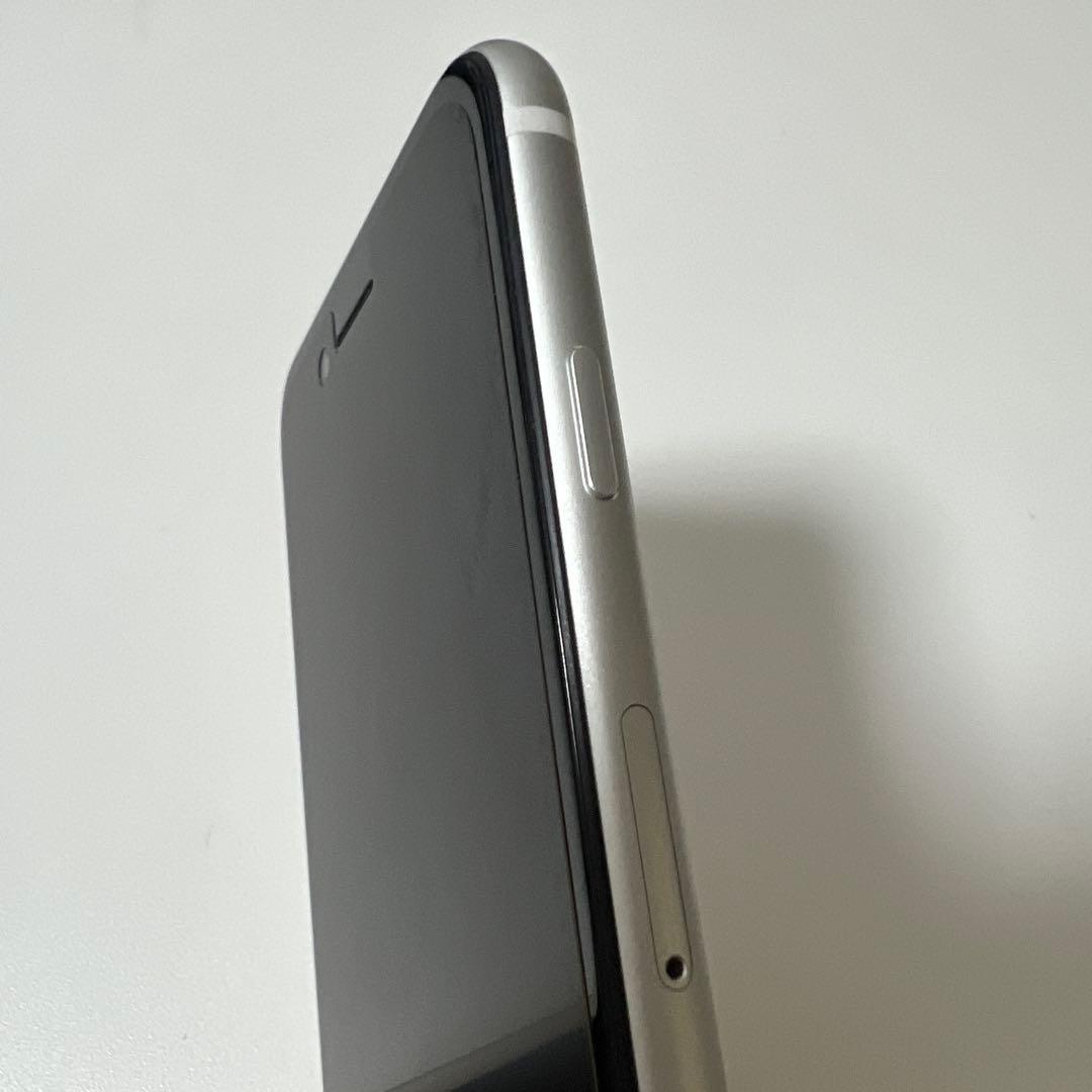 Apple iPhone SE (第2世代) ホワイト