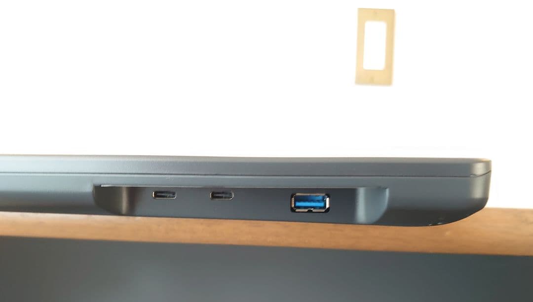 HUION KAMVAS 22 Plus 液晶ペンタブレット