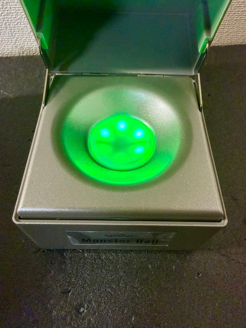 正規品　モンスターボール レプリカ ワンドカンパニー　ポケモン　フィギュア