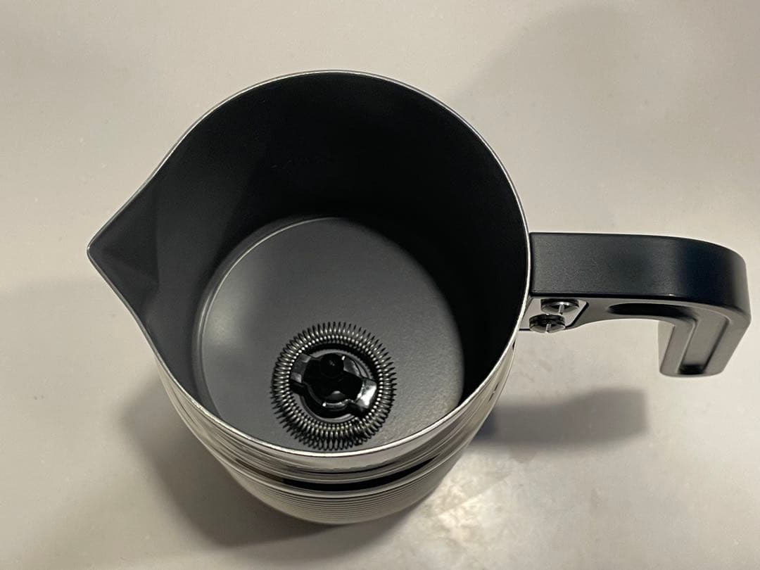 ネスプレッソ エッセンサミニ&エアロチーノ4