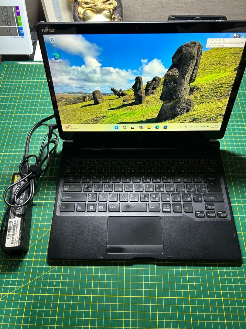 タッチパネル Arrows Tab 高性能 8世代i5 SSD 富士通