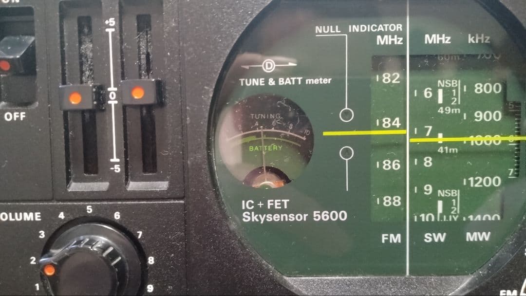 SONY BCL ラジオ　ICF-5600