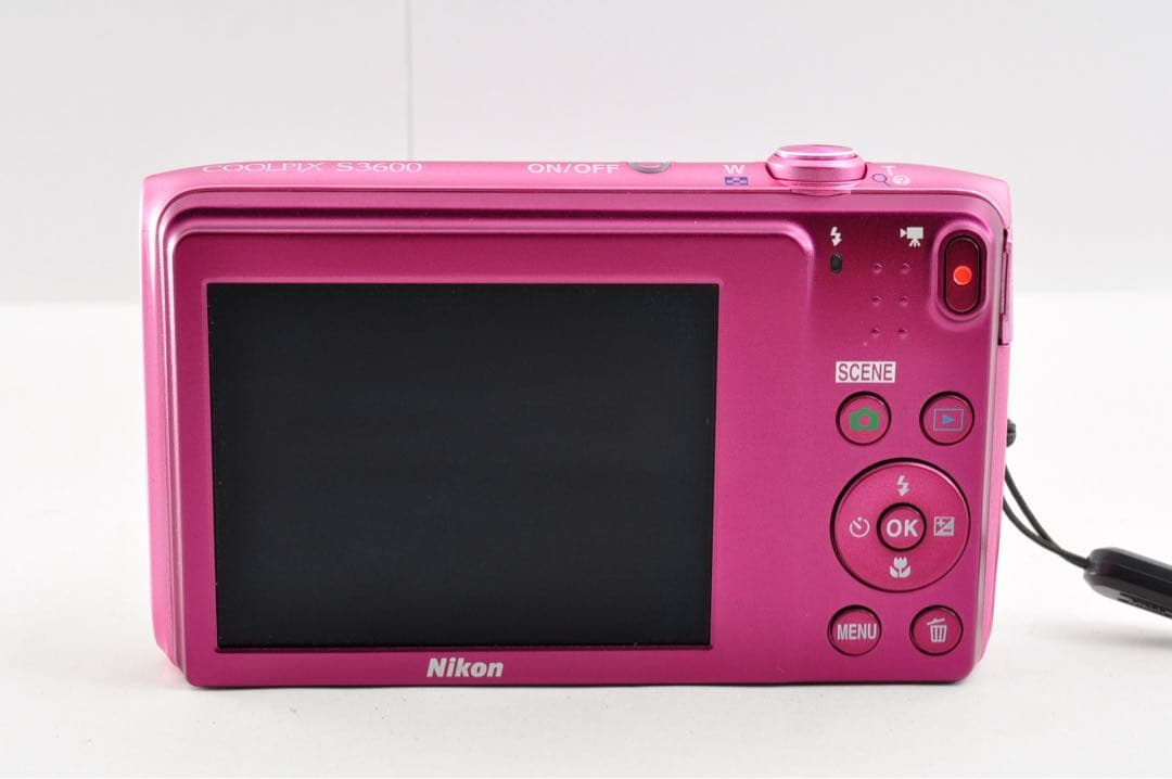 美品　Nikon COOLPIX S3600 ニコン クールピクス　ピンク