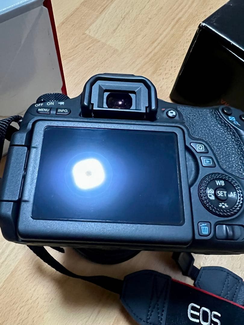 【神レンズ付】Canon EOS 8000D＋SIGMA50mm F1.4