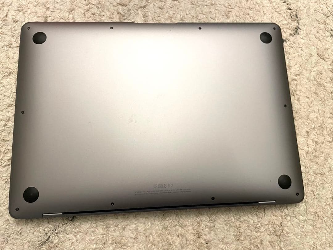 MacBook Air M1 13インチ