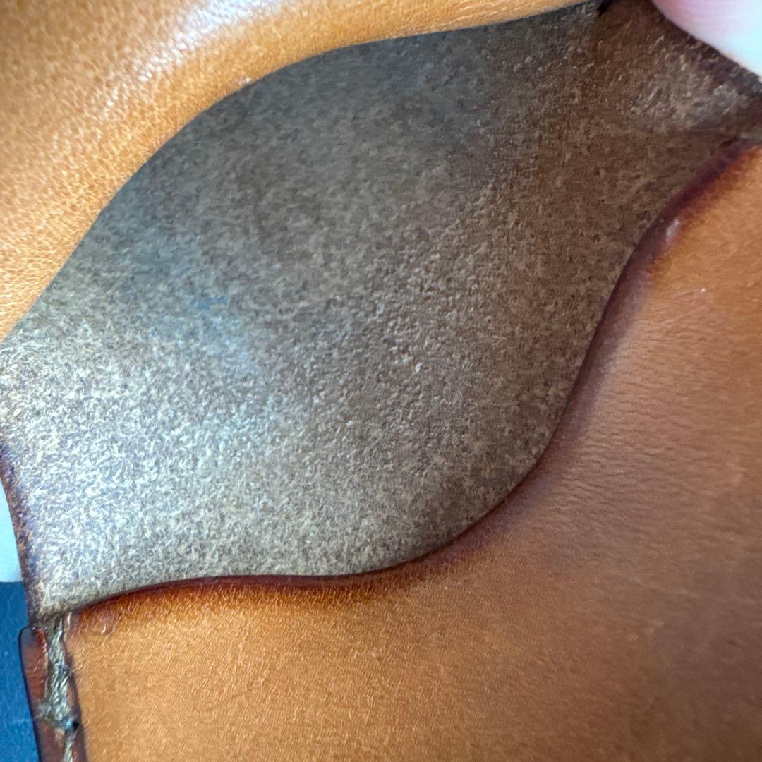 ゴローズ　サドルレザー ケース 丸型