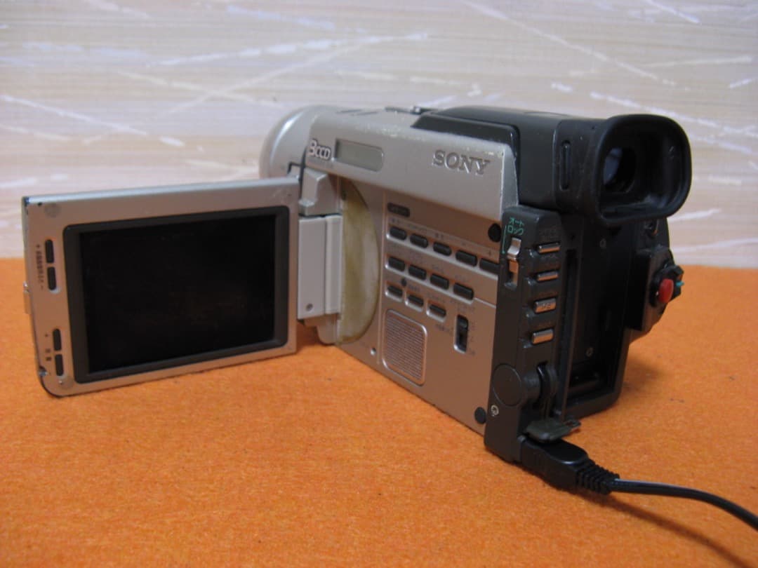 動作OK❗️SONYのMini DV/デジタルビデオカメラ/DCR-TRV900