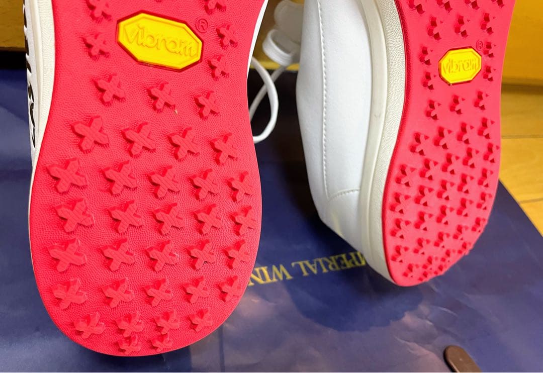 美品カステルバジャックスポーツゴルフ 春夏ゴルフシューズ24スパイクレス