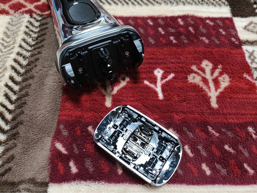 BRAUN ブラウンシェーバー　シリーズ9＋　9516s-v 未使用品