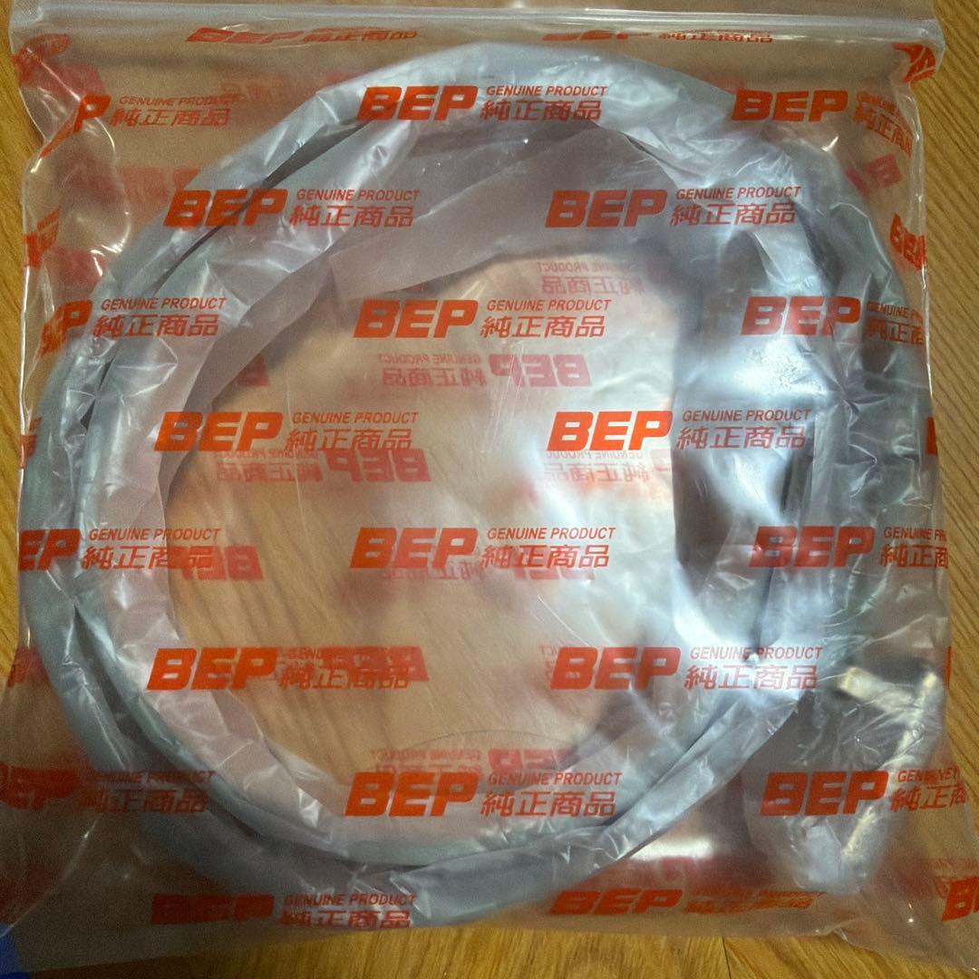 THE BLACK EYE PATCH ロゴベルト