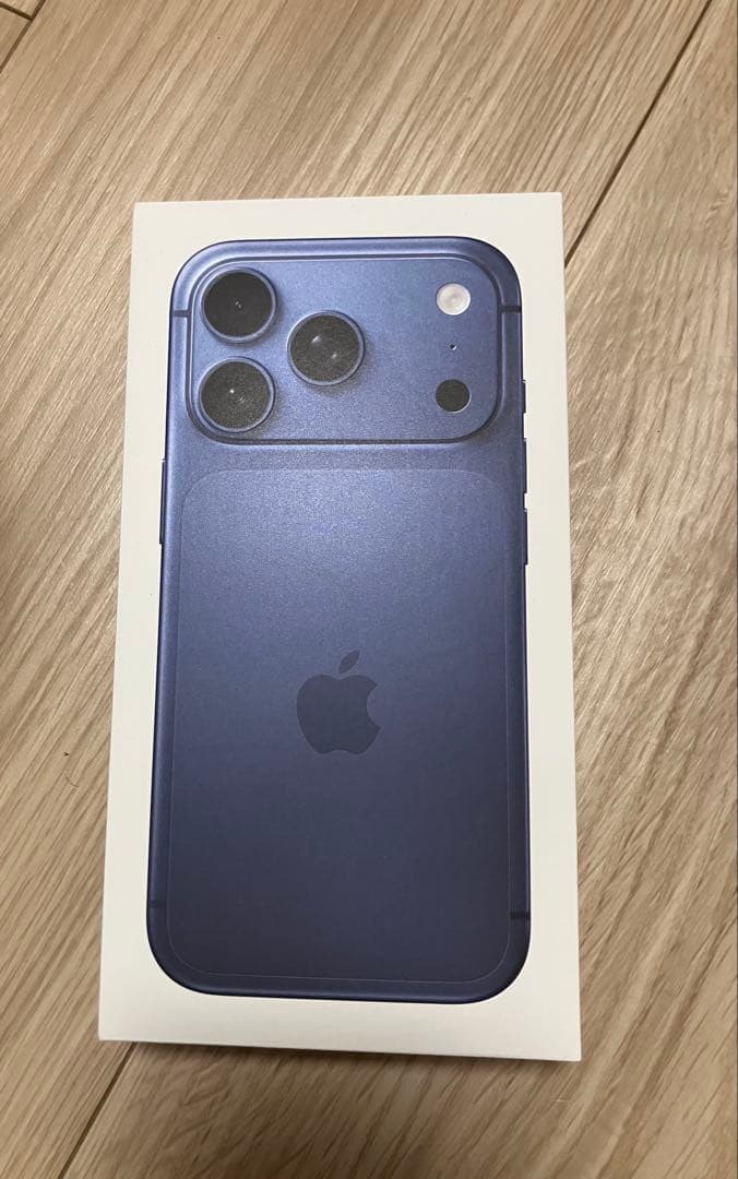 未使用品　iPhone 17 pro 256GB ディープブルー　アイフォン