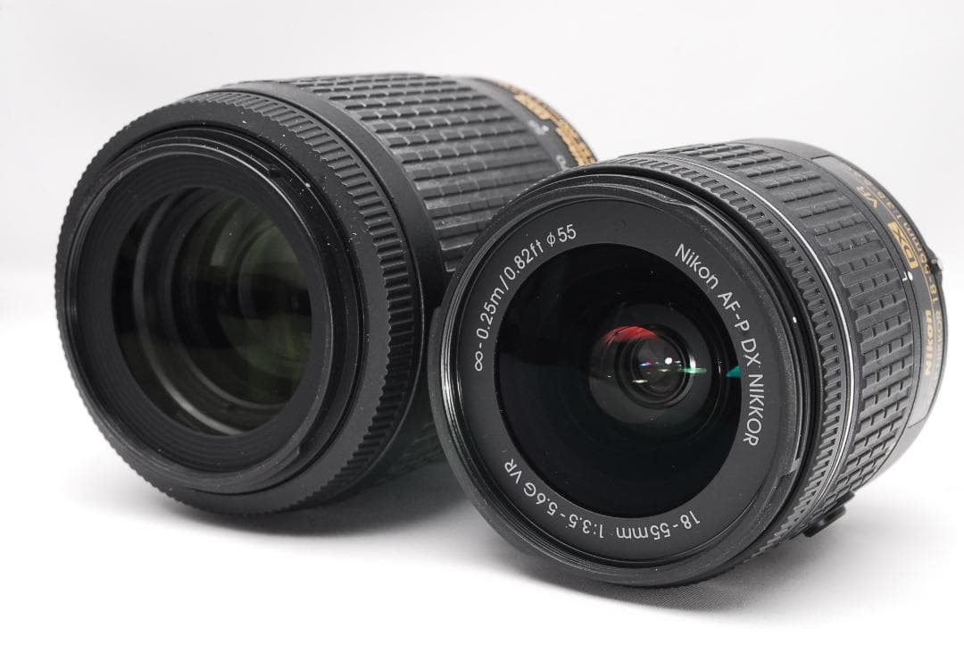 Wレンズキット Nikon D5600 美品 一眼レフ バック付 初心者おすすめ