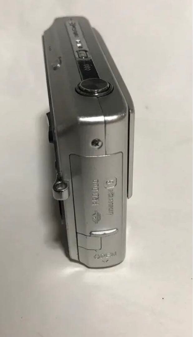 【完動品】SONY Cyber-shot DSC-T20 デジタルカメラ