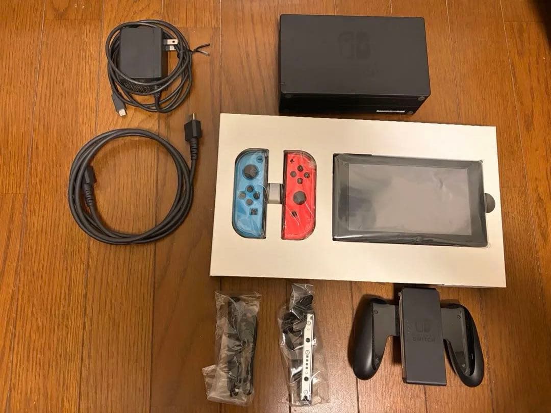 Nintendo Switch（新型）ケース付き