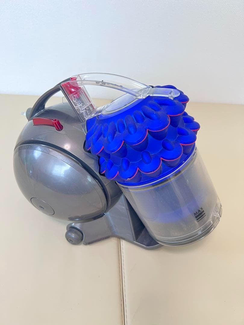 ダイソン CY24 Dyson Ball fluffy クリーナー