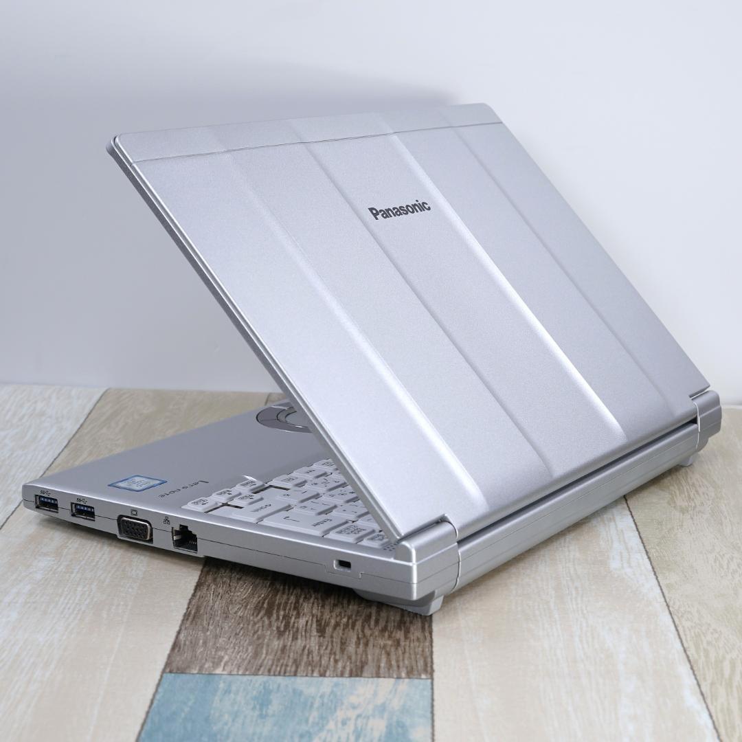 超高速ＳＳＤ換装✨美品の軽量モバイル✨第８世代コアｉ５✨ノートパソコン✨️日本製