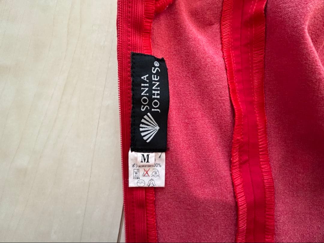 フラメンコ衣装　SONIA JOHNES