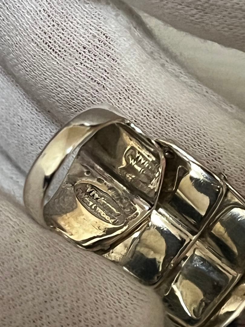 VivienneWestWood アーマーリング
