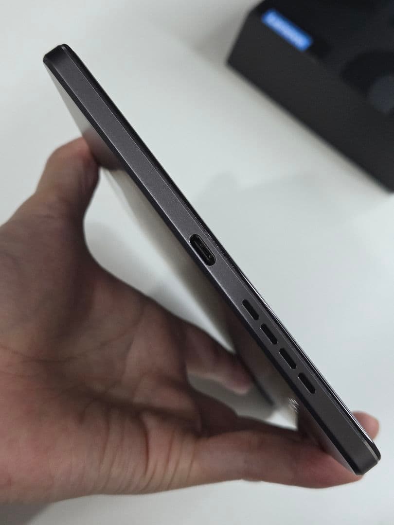 美品Lenovo legion Y700 2023 12GB/256GB ペン付