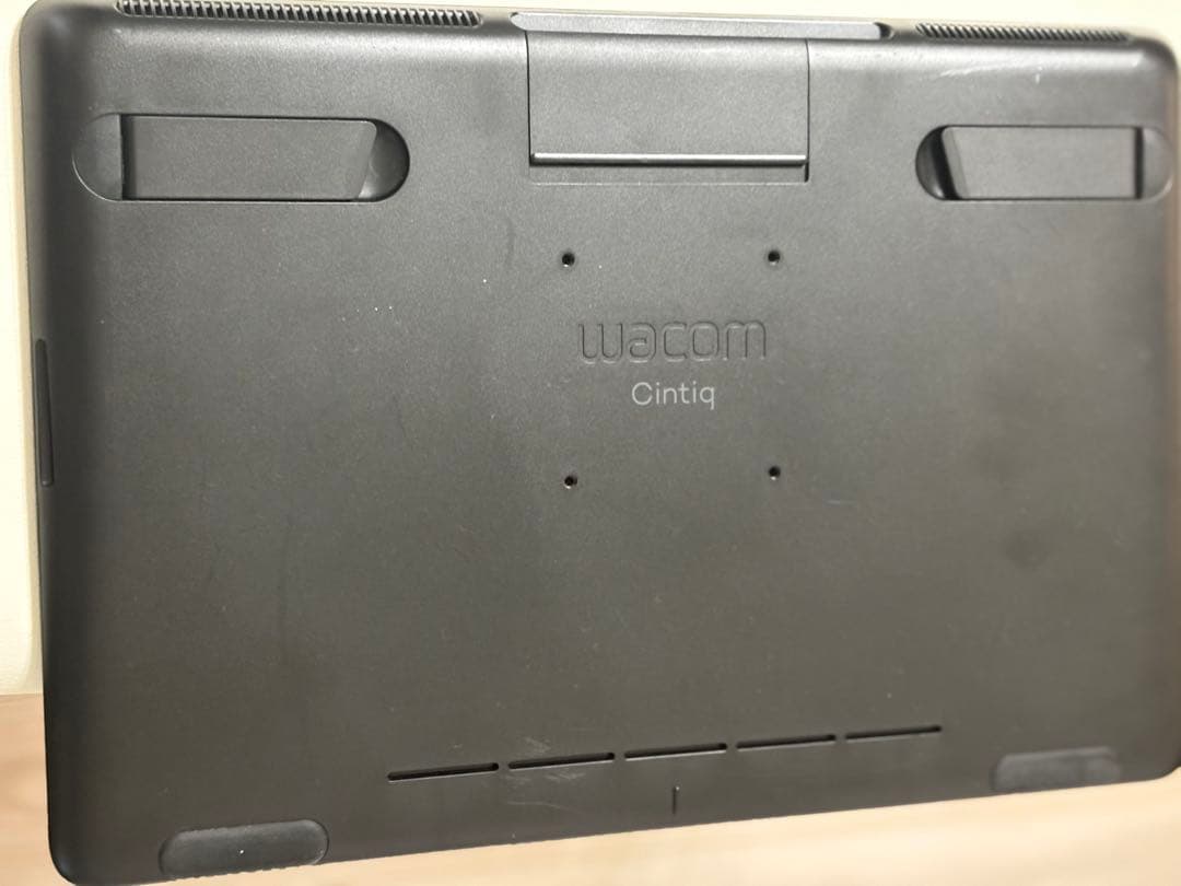 WACOM Cintiq 16 DTK1660K0D液晶タブレット ペン使用僅か