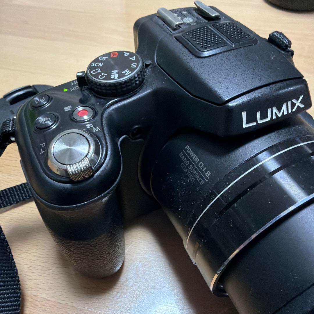 Panasonic LUMIX DMC-FZ200 本体 F2.8通し動作確認済