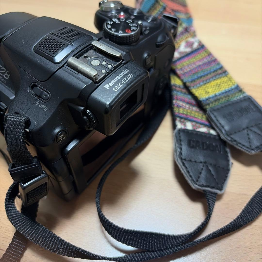 Panasonic LUMIX DMC-FZ200 本体 F2.8通し動作確認済