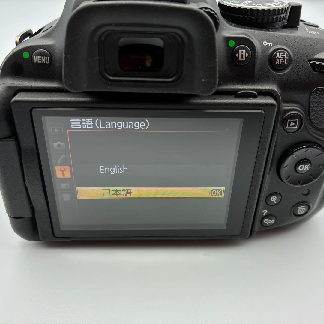 2410万画素 Nikon D5200 ダブルレンズ 自撮り 軽量 バリアングル