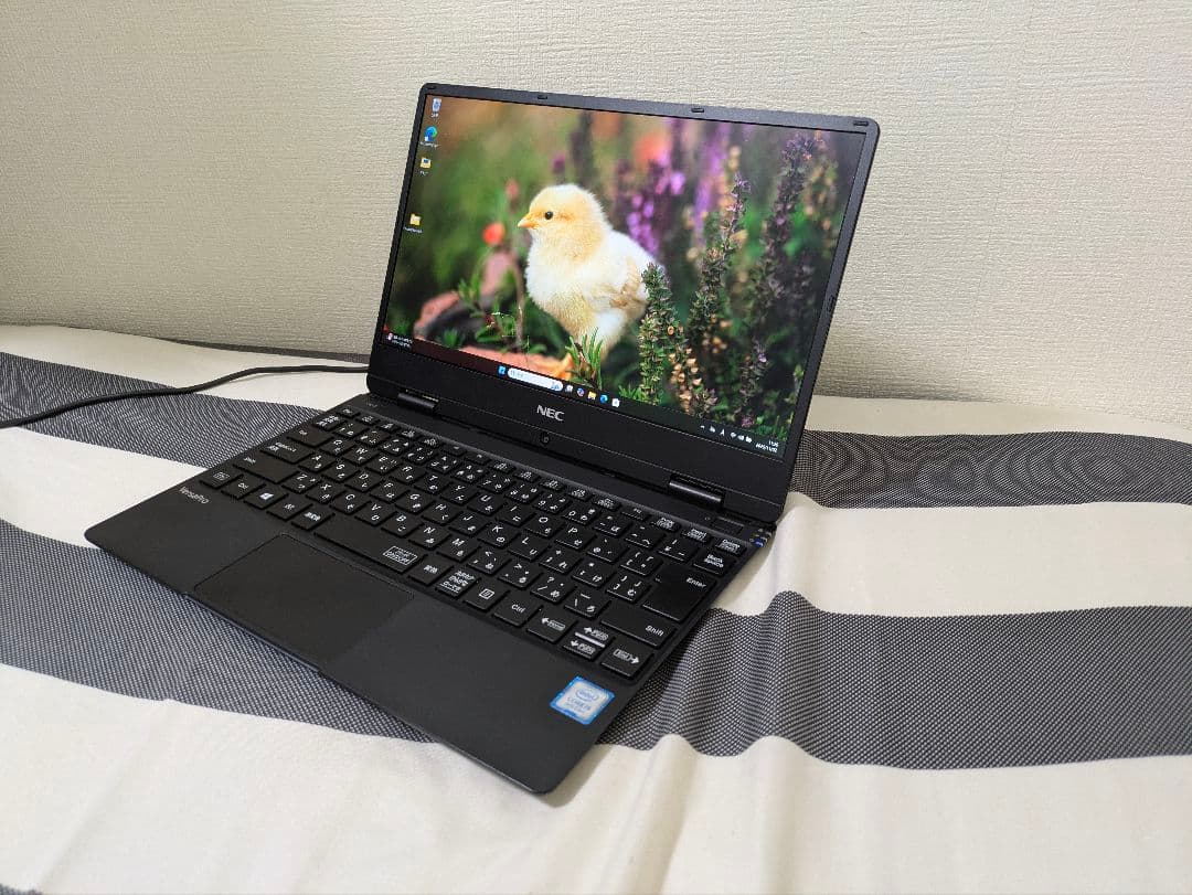 NEC 軽量モバイルPC 第8世代Corei5、メモリ8GB、SSD128GB