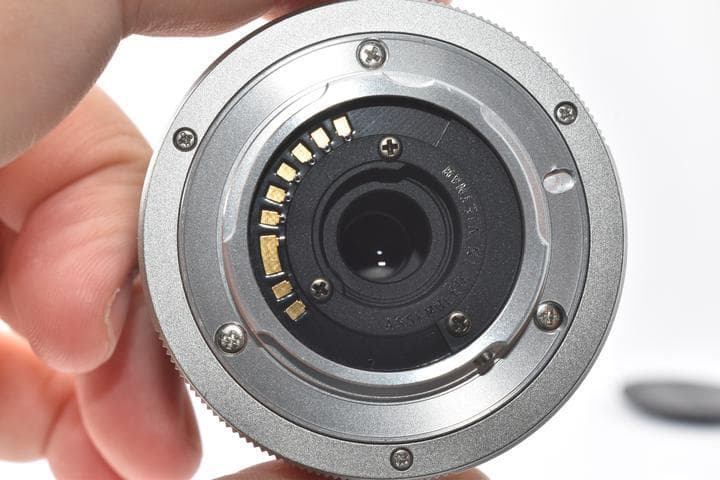 【美品】ペンタックス PENTAX Q10 シルバー レンズキット