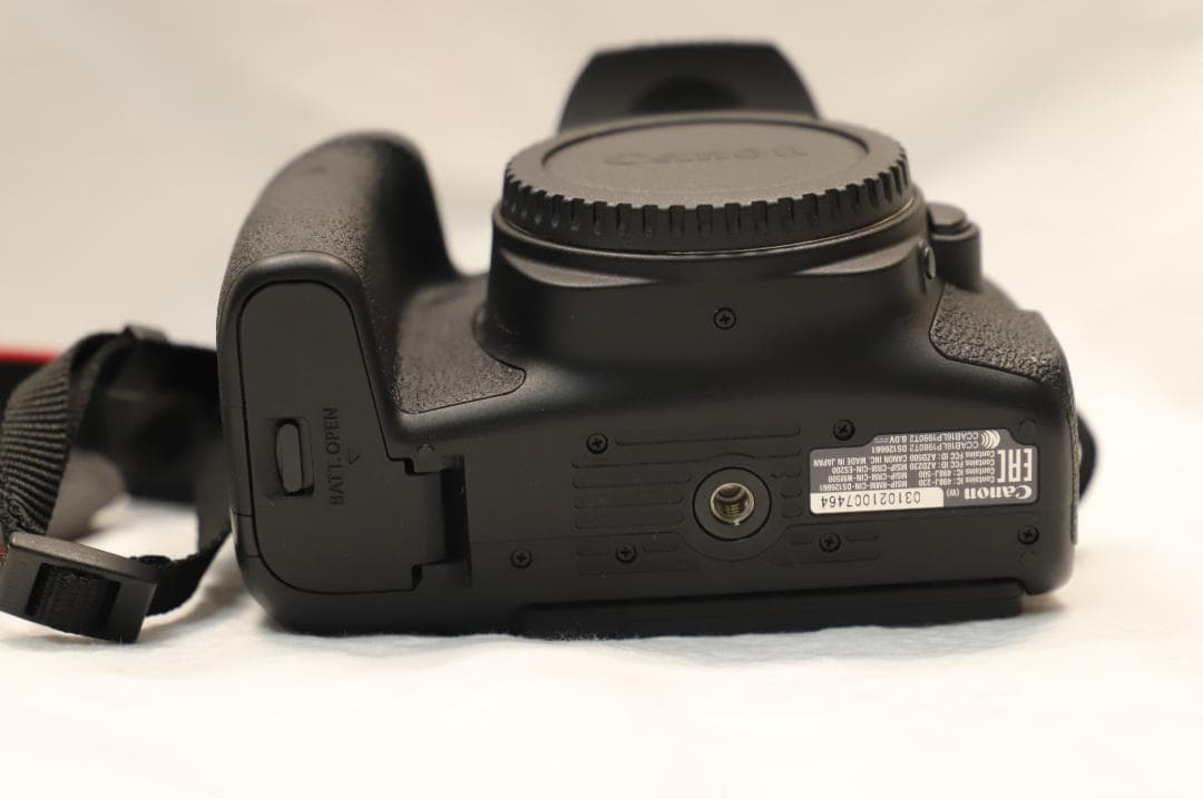 canon eos kiss X9i ☆極美品☆動作OK 純正バッテリー 送料込