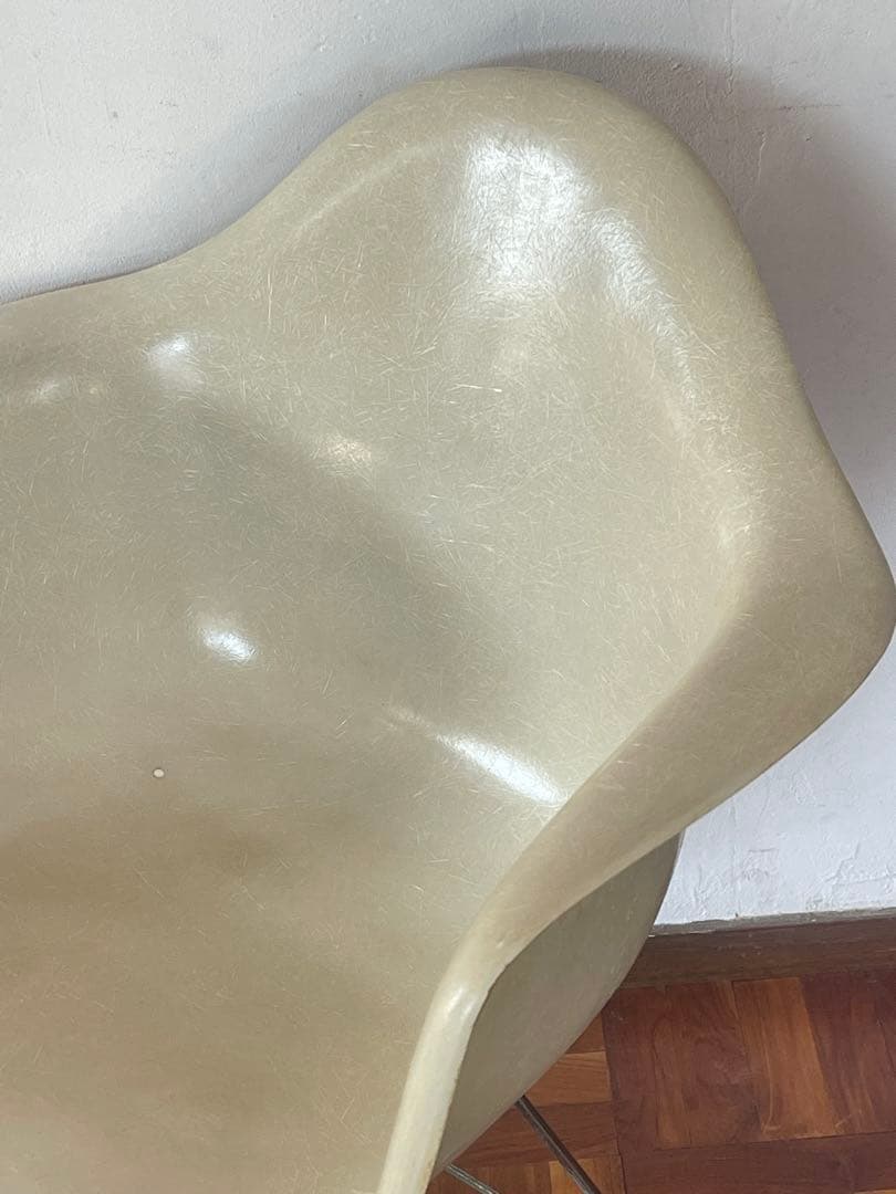 ハーマンミラー ヴィンテージ イームズ アーム シェルチェア エッフェル ベース